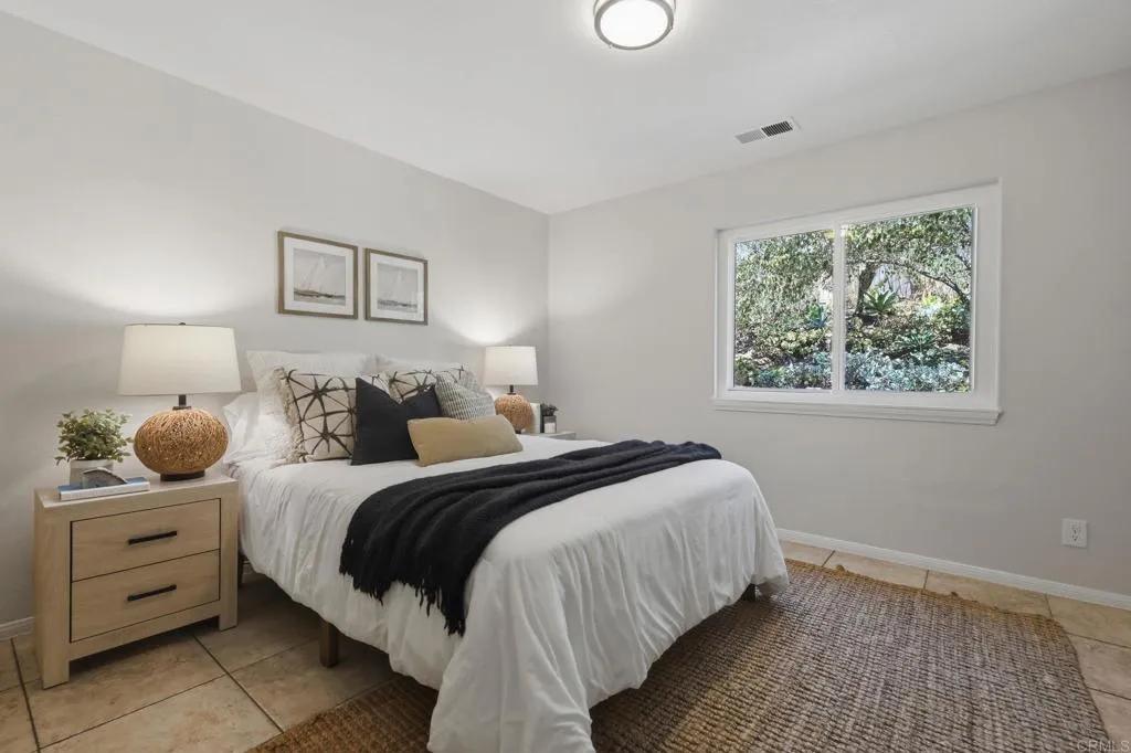 https://cdn.realtyfeed.com/cdn/127/307096657/571dfc3cd7414cf192c146fafa3fae3c.webp