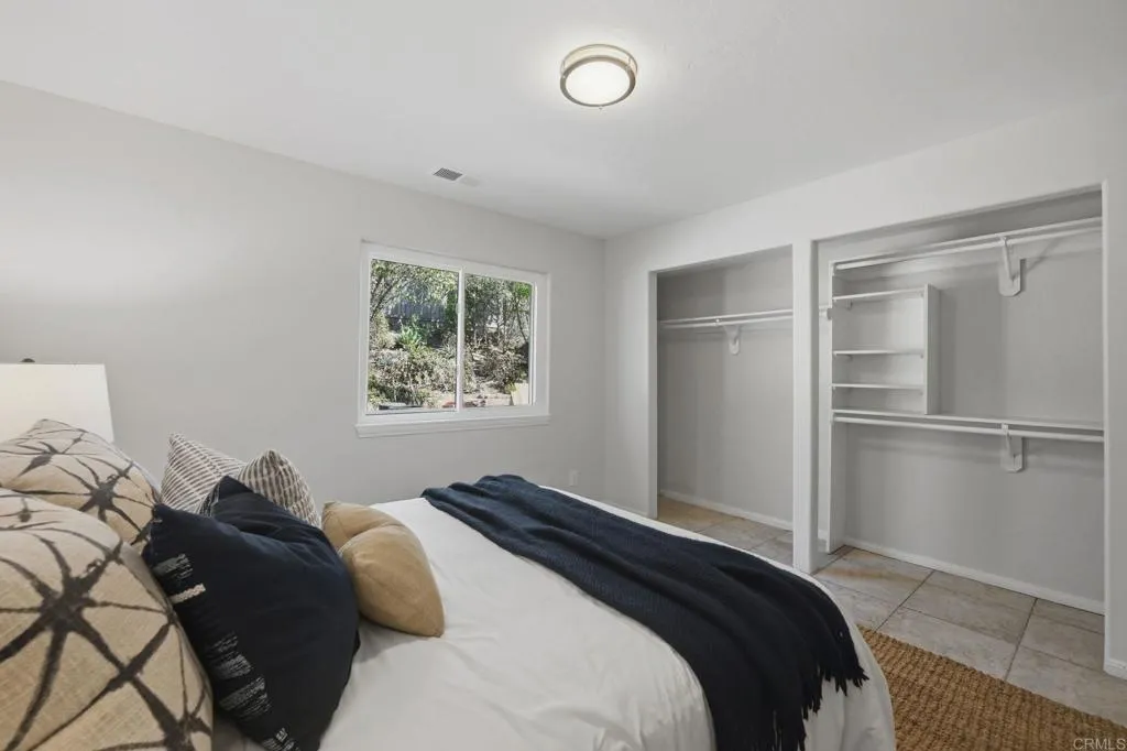 https://cdn.realtyfeed.com/cdn/127/307096657/775043116cac811a07f28657a7e16919.webp