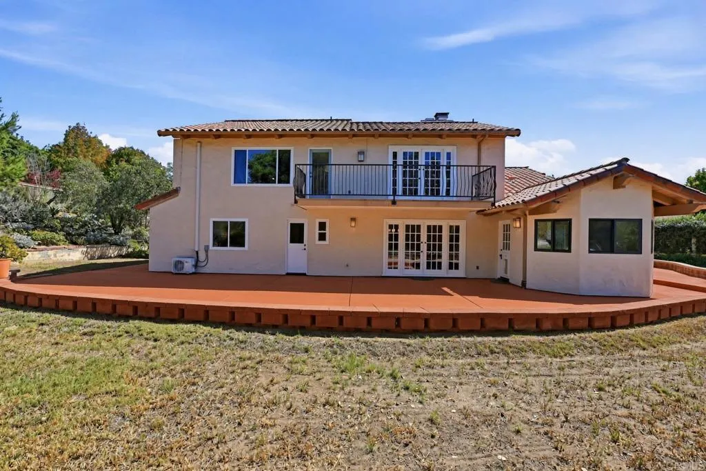 https://cdn.realtyfeed.com/cdn/127/307096657/8ea944681565d079af85b3202ecdc1df.webp