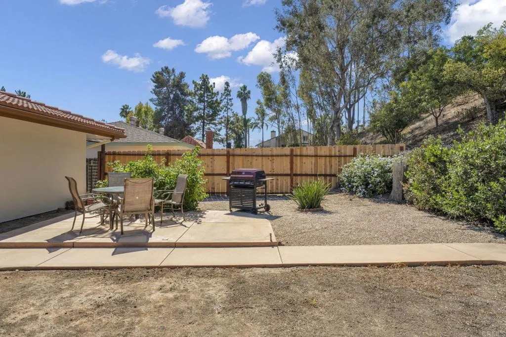 https://cdn.realtyfeed.com/cdn/127/307096703/4a52365515d02299c9cecbdba24f37c6.webp