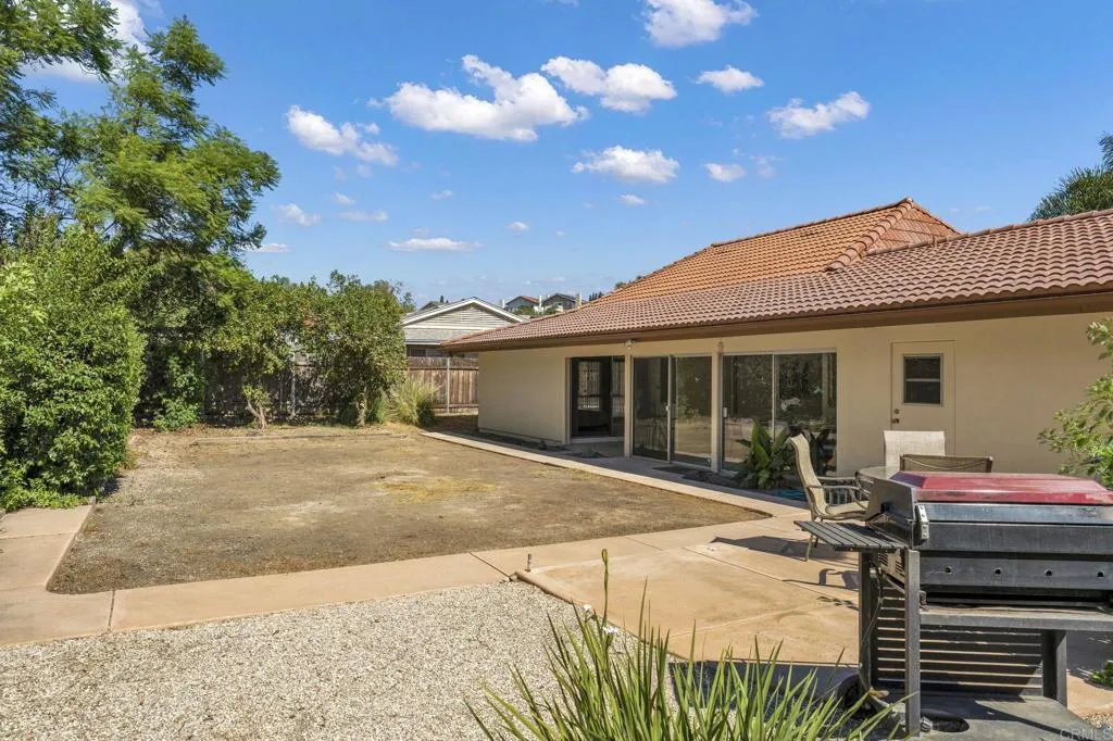 https://cdn.realtyfeed.com/cdn/127/307096703/c2a4d6bc060c4d31f3e4d49dc2be85c1.webp