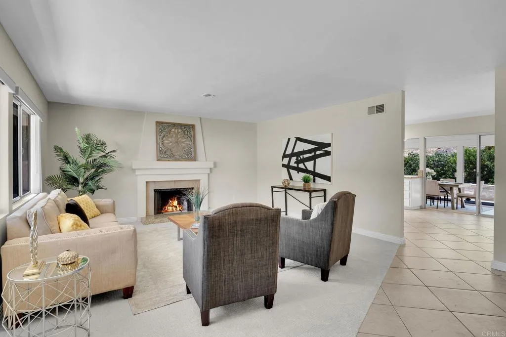 https://cdn.realtyfeed.com/cdn/127/307096703/da4c18317db2c4016eefbbd265a5e34b.webp