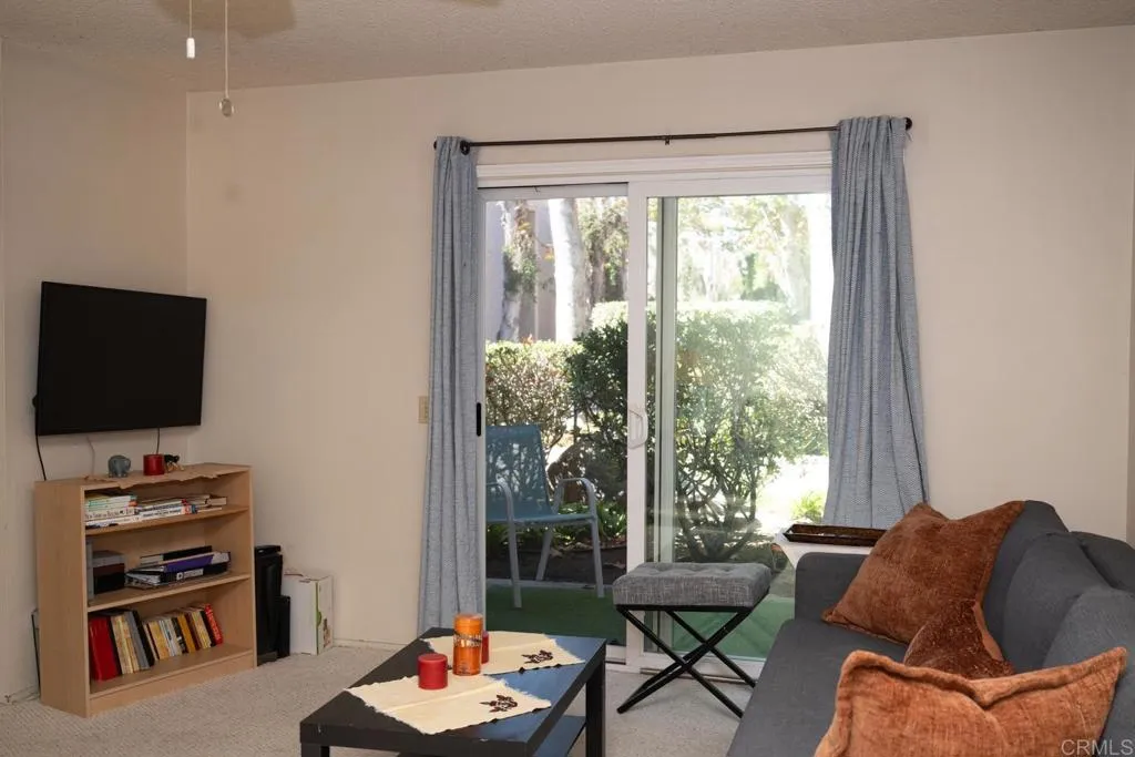 https://cdn.realtyfeed.com/cdn/127/307096768/7da9102ed907297e0ef145d4b4924dc5.webp