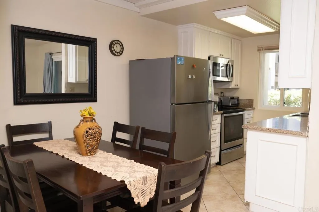 https://cdn.realtyfeed.com/cdn/127/307096768/7ebce82a2bd08f393796a30f9bf9563d.webp