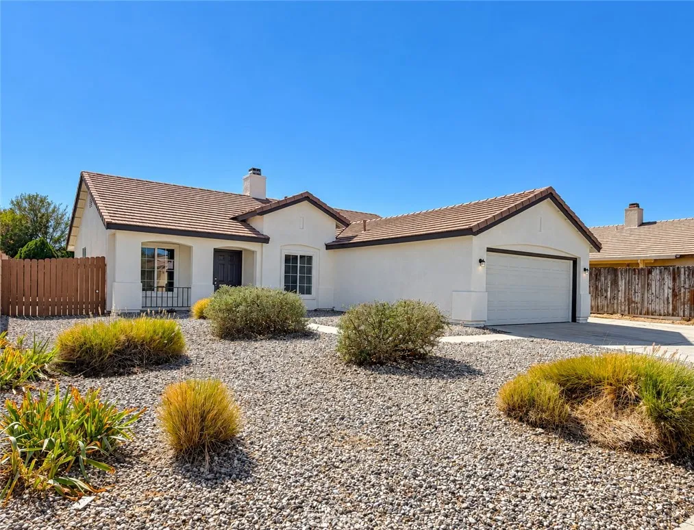 Lancaster, CA 93536