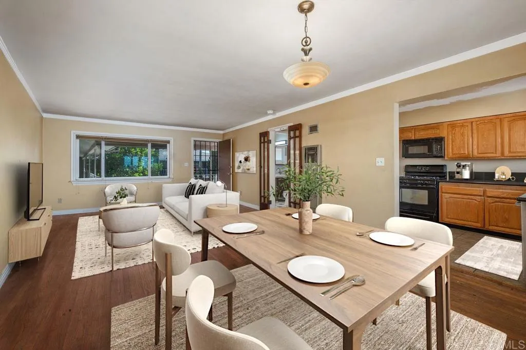 https://cdn.realtyfeed.com/cdn/127/307096836/411b44b598969e815ea4226182d4a74a.webp