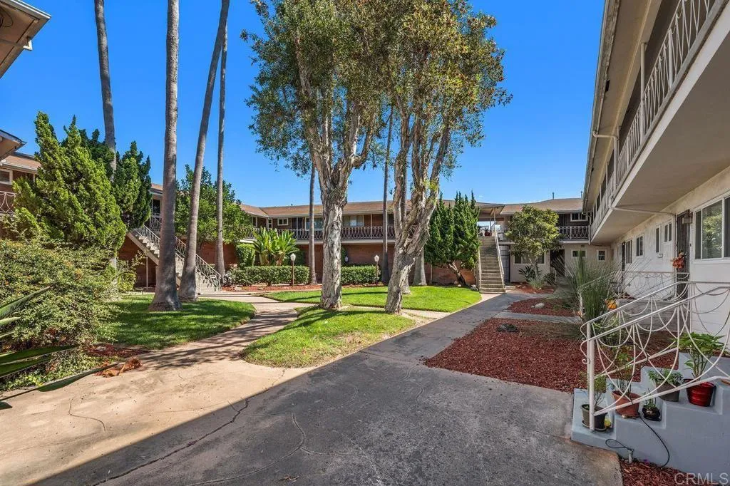 https://cdn.realtyfeed.com/cdn/127/307096836/587dc0f32887ddd0dc201bba18e97fab.webp