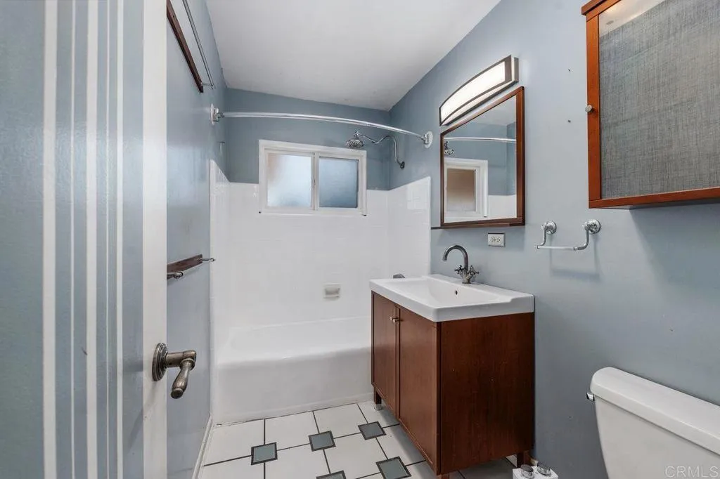 https://cdn.realtyfeed.com/cdn/127/307096836/cf403b1af77a54d45e7746cc4321fc58.webp