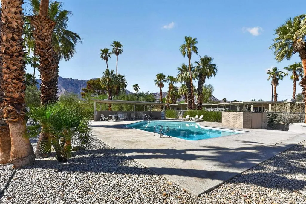 https://cdn.realtyfeed.com/cdn/127/307096869/40585ad534a42346eabd94e698608885.webp