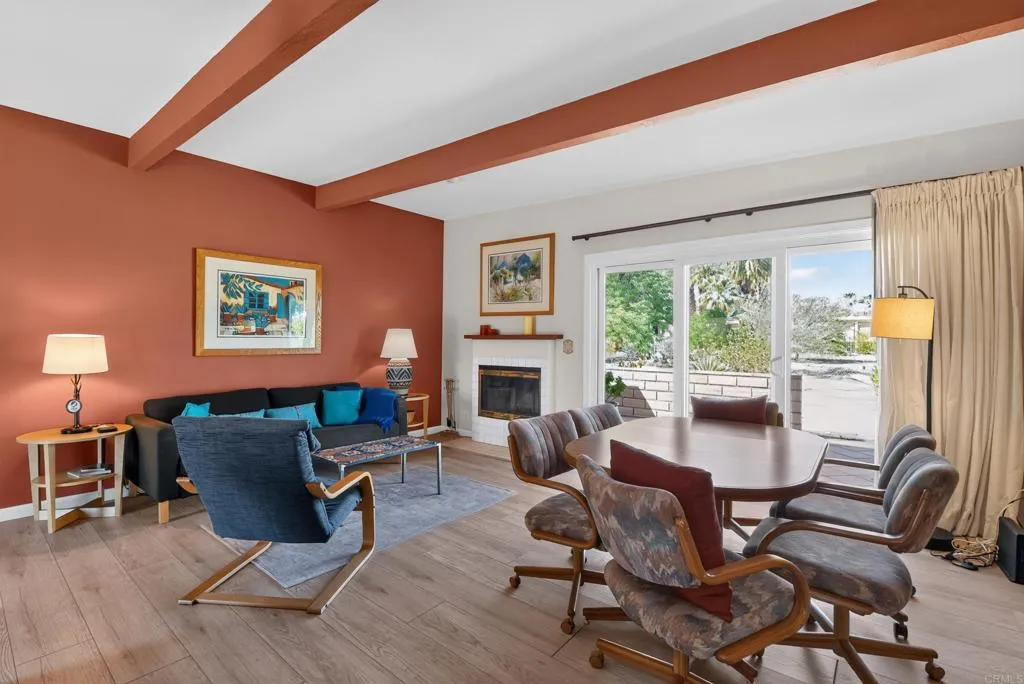 https://cdn.realtyfeed.com/cdn/127/307096869/448886dd2d584dc21ee2ad5f23ea0de0.webp