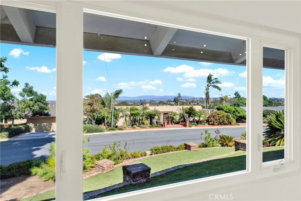 https://cdn.realtyfeed.com/cdn/127/307097027/2a31272d3126c7c919f7a1dd05af35f7.webp