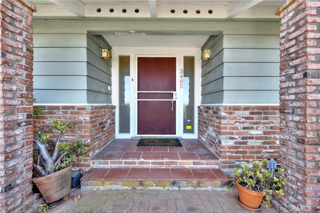 https://cdn.realtyfeed.com/cdn/127/307097027/5b8dea09cd9492323ce8d69e78699738.webp