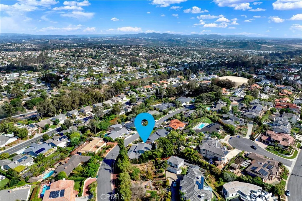 https://cdn.realtyfeed.com/cdn/127/307097027/737514259fb94036ff1f74a29542bf76.webp