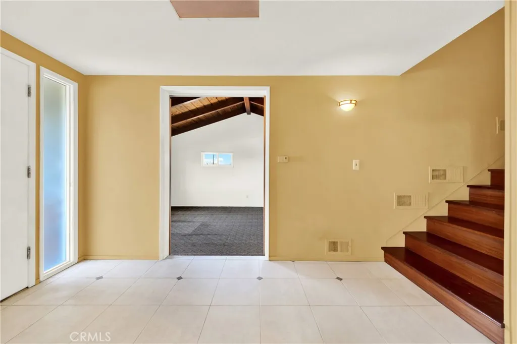 https://cdn.realtyfeed.com/cdn/127/307097027/a0b281c516d211b313d51ebc32d7255a.webp