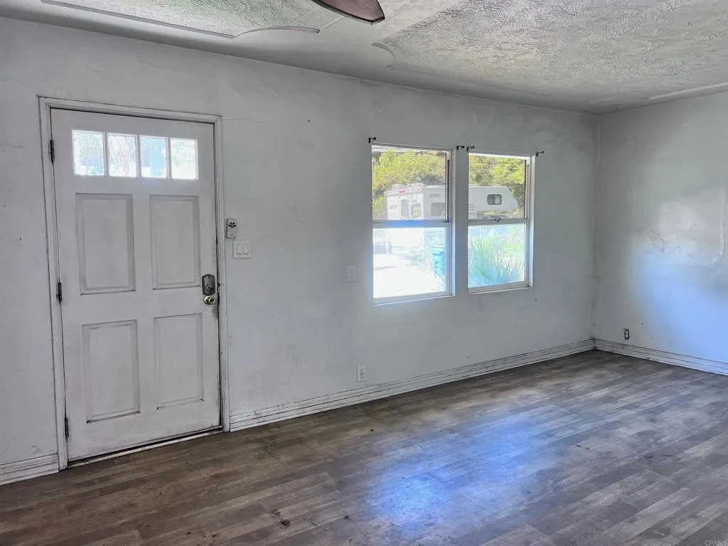 https://cdn.realtyfeed.com/cdn/127/307097032/381f8391c3d825496a0fac64bacde78b.webp