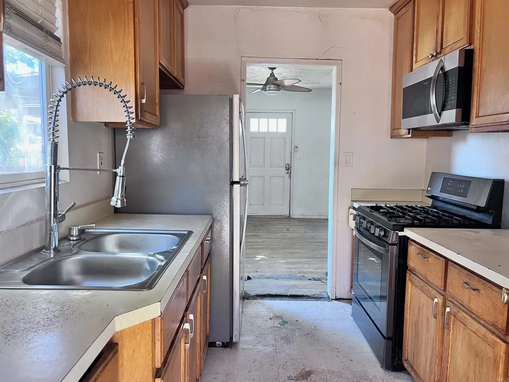 https://cdn.realtyfeed.com/cdn/127/307097032/f6bfbfa0123eb6c468aea30632ac35dd.webp
