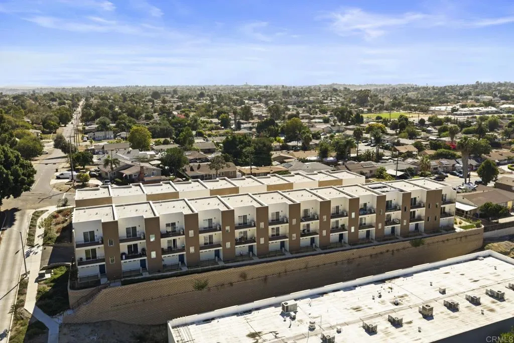 https://cdn.realtyfeed.com/cdn/127/307097051/66e66d3b264d9aa8f10aad0afbe4fc4f.webp