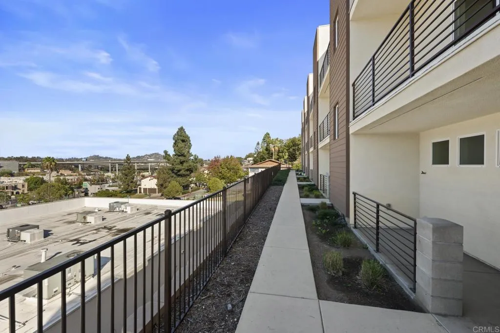 https://cdn.realtyfeed.com/cdn/127/307097051/c9c780c42f62ab67f4eaaa66787c880f.webp