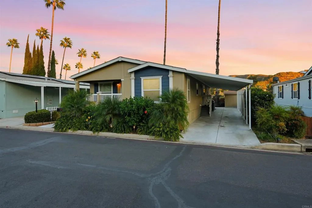 https://cdn.realtyfeed.com/cdn/127/307097082/992a44e08b1bd1c305d38581db448502.webp