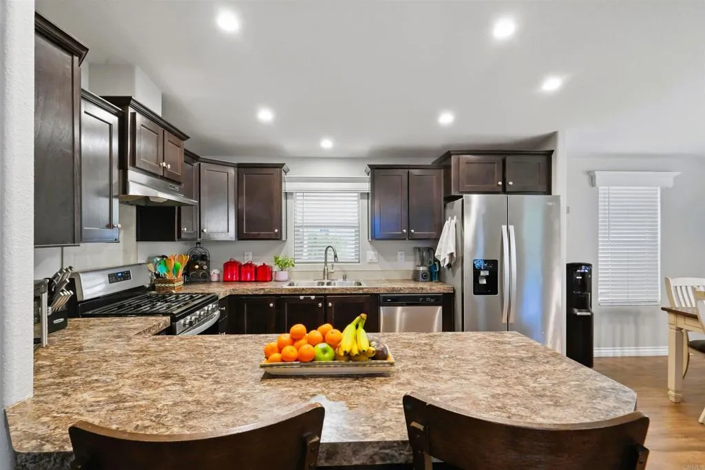 https://cdn.realtyfeed.com/cdn/127/307097082/c52351a714ec5733240db093c7820bf8.webp