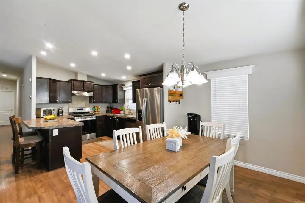https://cdn.realtyfeed.com/cdn/127/307097082/d08570ad02e5309a60fd355add3d7636.webp