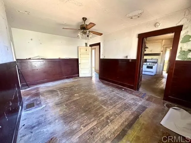https://cdn.realtyfeed.com/cdn/127/307097095/1c08c42e866fcd6b33590464936c54e4.webp