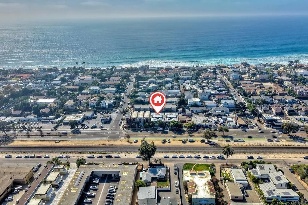 https://cdn.realtyfeed.com/cdn/127/307097147/103f17df89475889681f91e9932676fe.webp