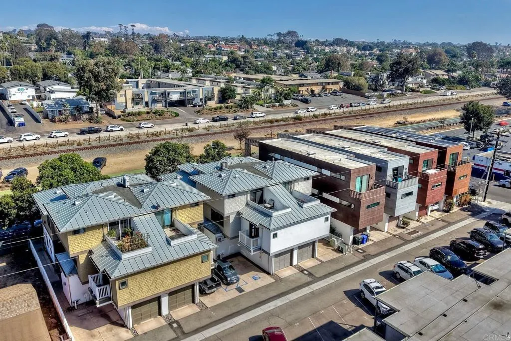https://cdn.realtyfeed.com/cdn/127/307097147/9b2585d906a0af7faaf61a254e3118f2.webp