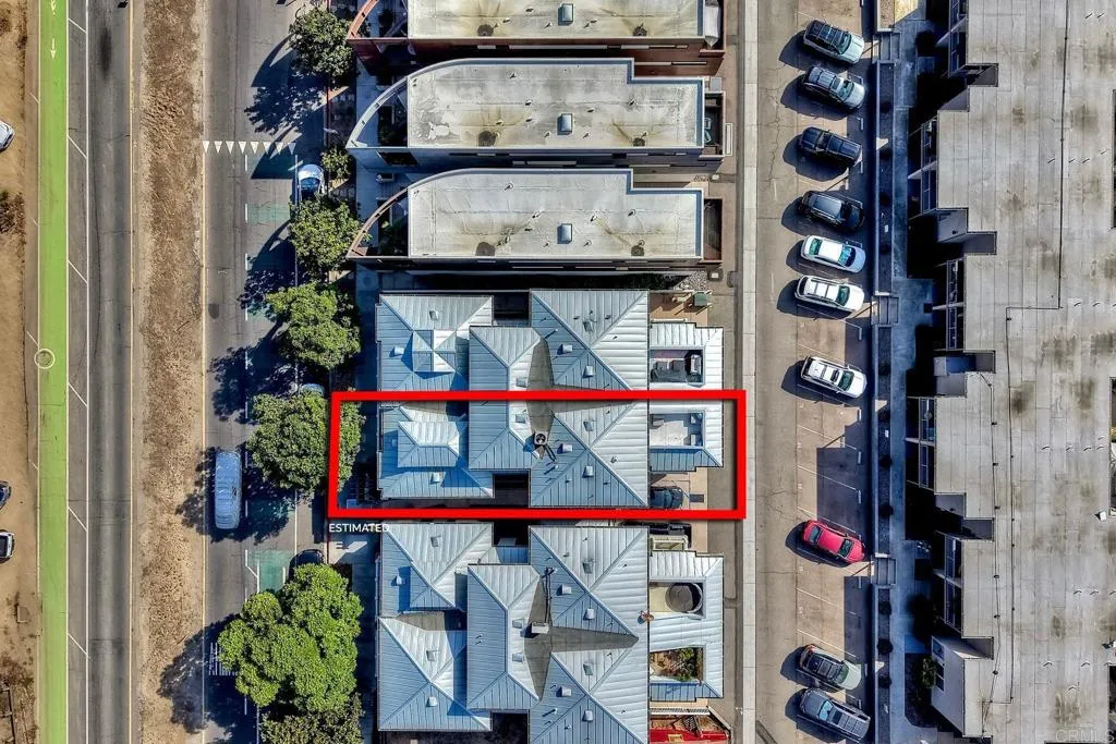 https://cdn.realtyfeed.com/cdn/127/307097147/b2c9992a16ec90f650c44ce0f4bc0f33.webp