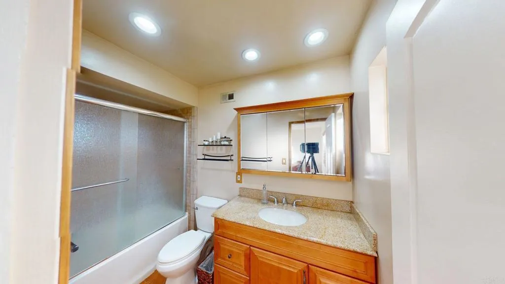 https://cdn.realtyfeed.com/cdn/127/307097153/0f8687b09a735e079d0510c5e1c2552d.webp