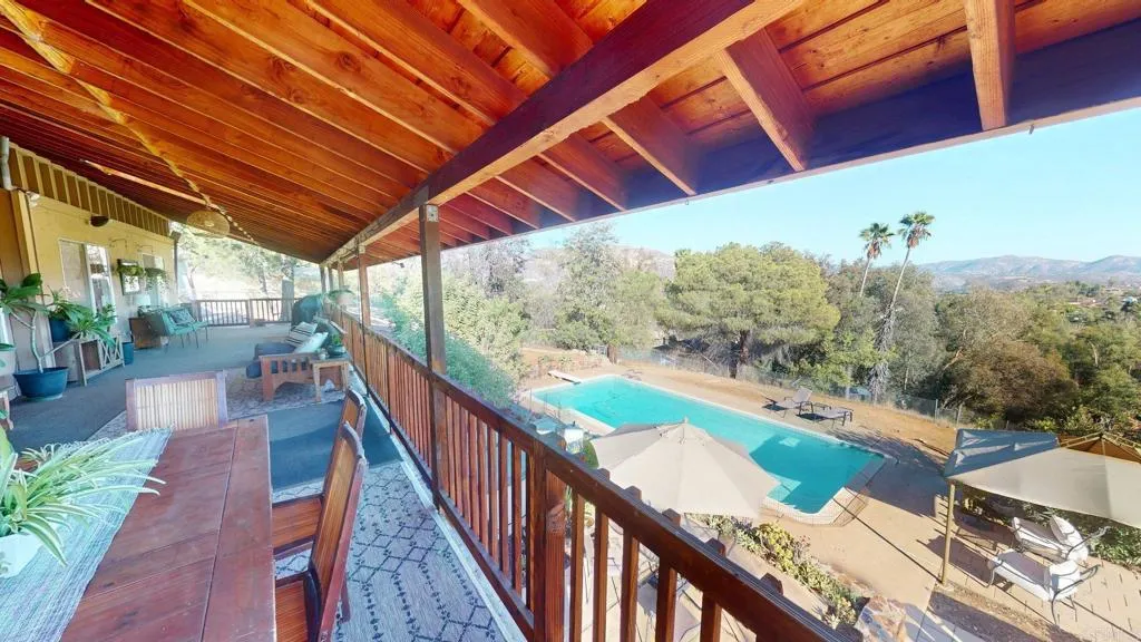 11249 Valle Vista Road, Lakeside, CA 92040 11249 Valle Vista Road, Lakeside, CA 92040
