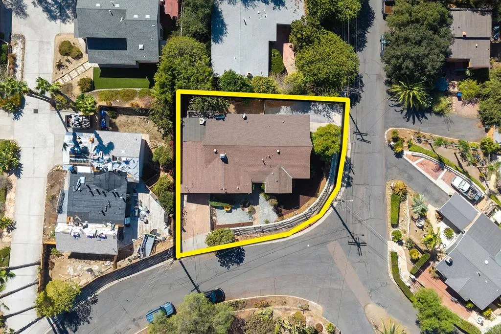 https://cdn.realtyfeed.com/cdn/127/307097159/9919de807ada77edfc23a8f73445596b.webp