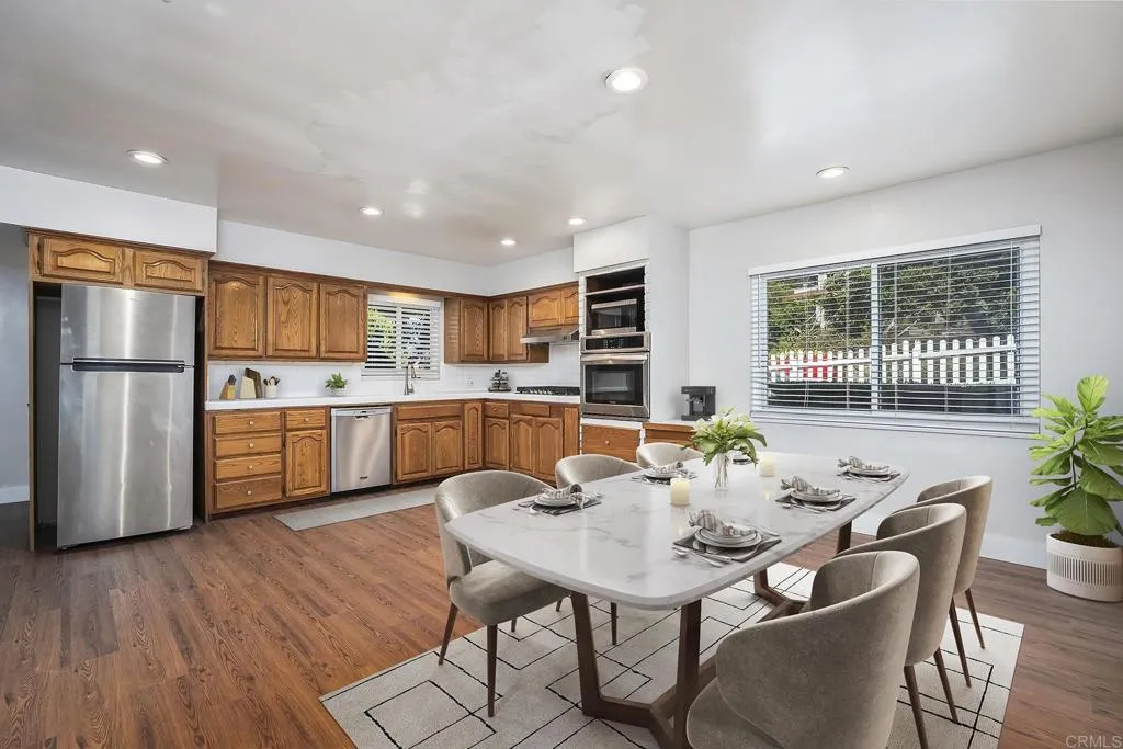 https://cdn.realtyfeed.com/cdn/127/307097159/a4b93506207a2feb2590bcd0333b180c.webp