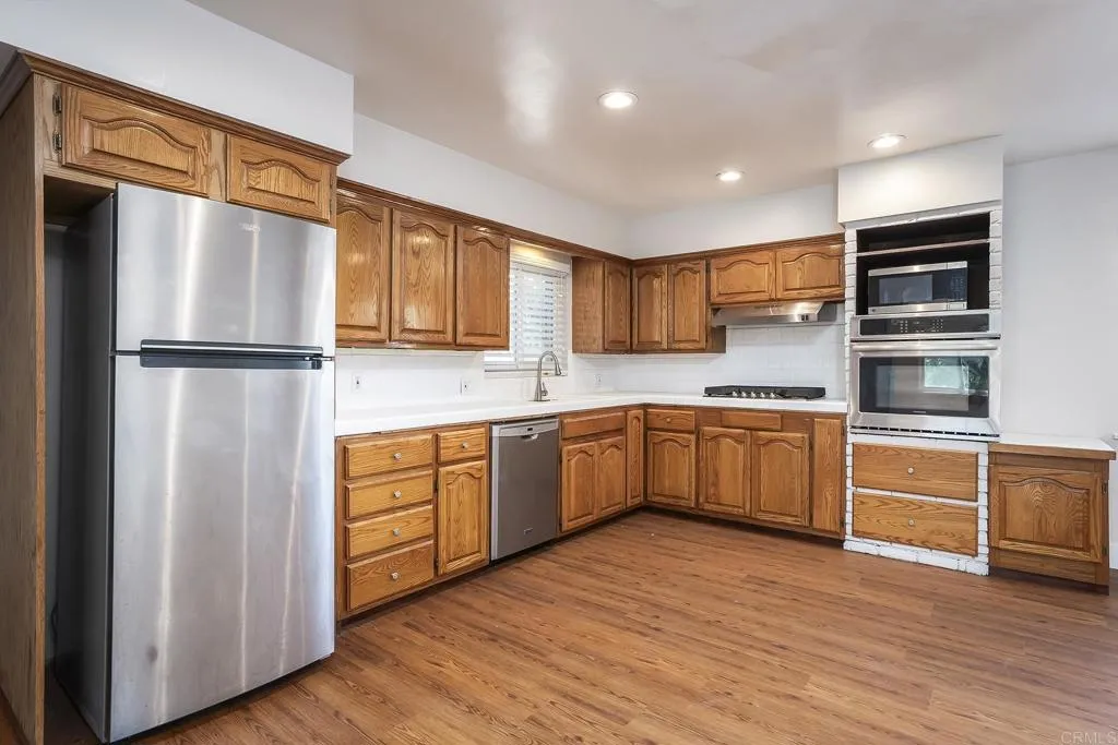 7970 LEMON CIR, La Mesa, CA 91941