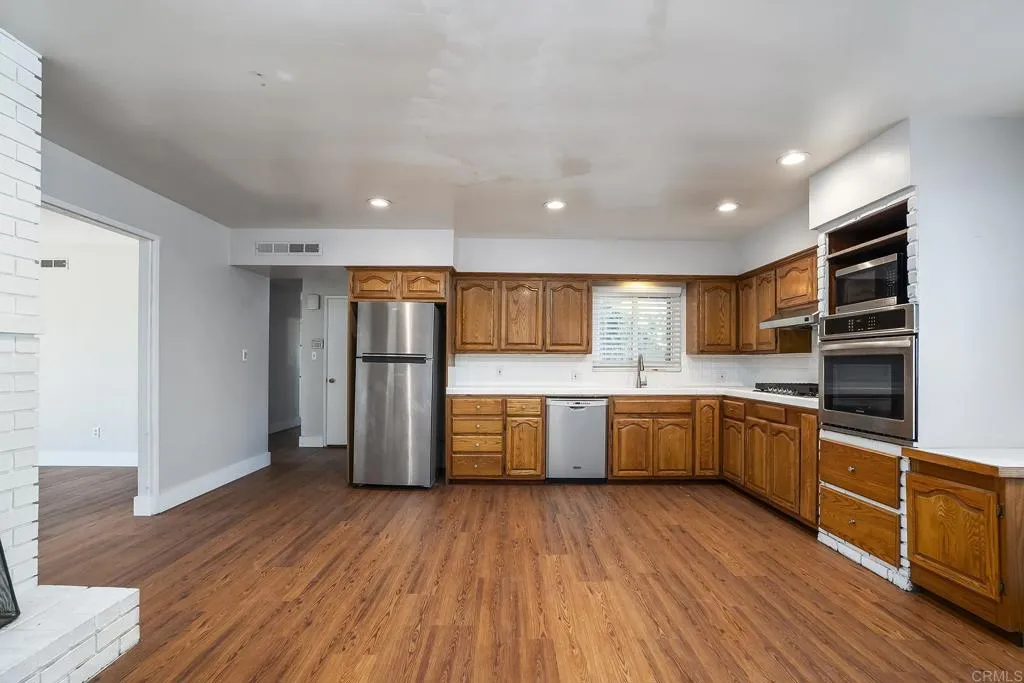 7970 LEMON CIR, La Mesa, CA 91941