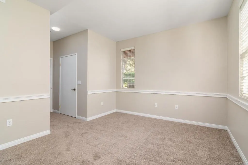 https://cdn.realtyfeed.com/cdn/127/307097225/4fc51b6c838bade4c6c90dc2de58f470.webp