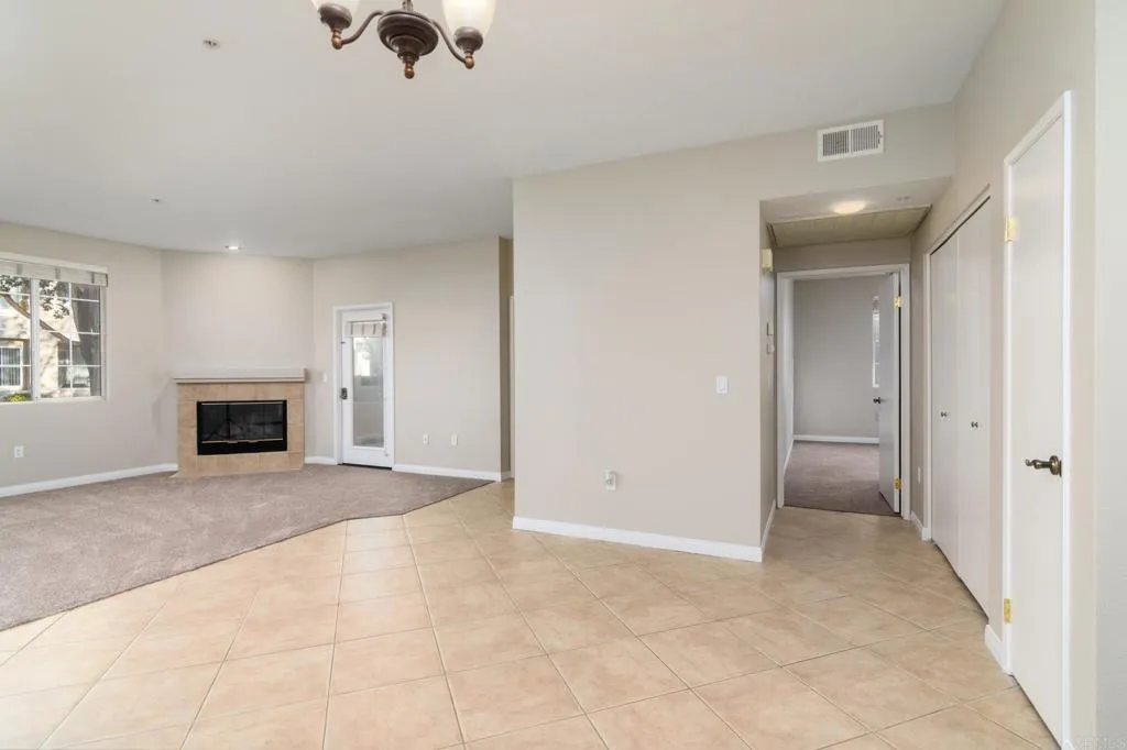 https://cdn.realtyfeed.com/cdn/127/307097225/8604fe1a5e7e42f4c8c05a00134f56db.webp