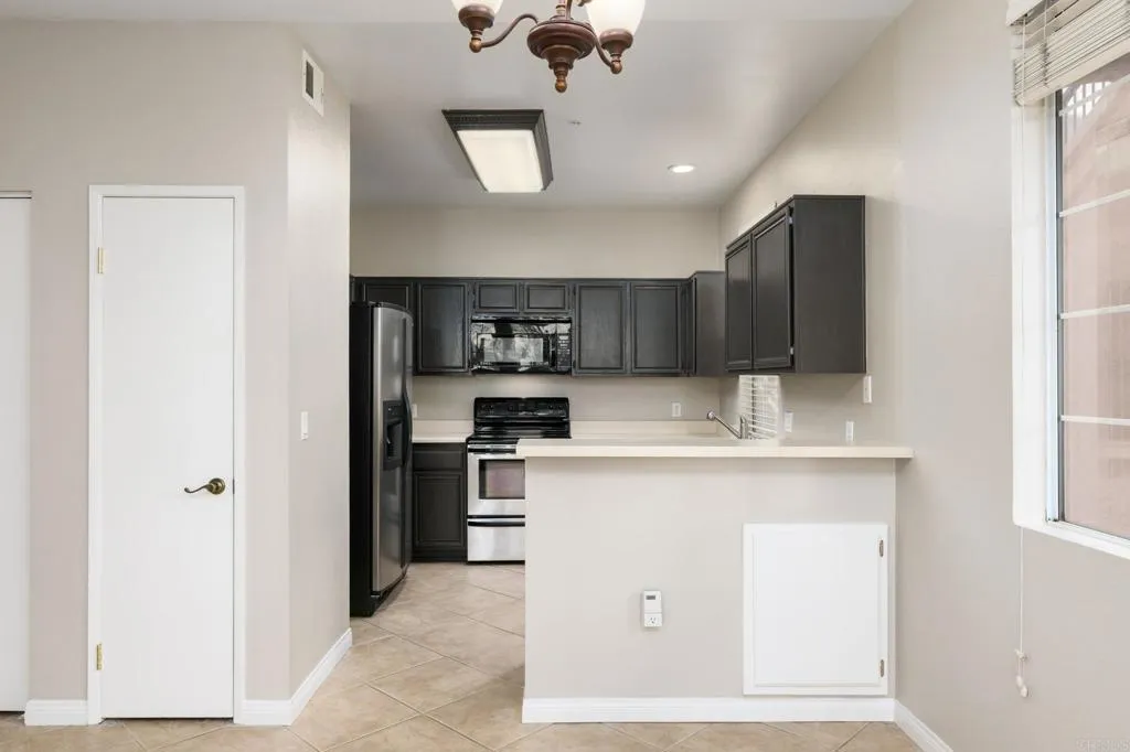 https://cdn.realtyfeed.com/cdn/127/307097225/da79871b66a59a8d7888ccd5a9853b51.webp
