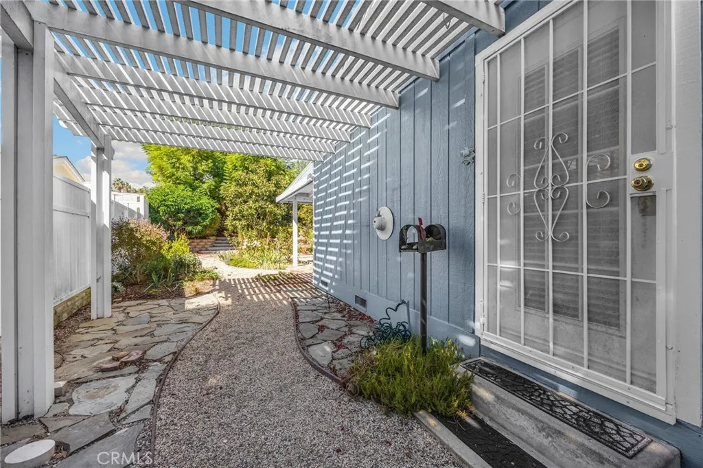 https://cdn.realtyfeed.com/cdn/127/307097298/4802ef54ca146cbcd9fbd723f75b8d7a.webp