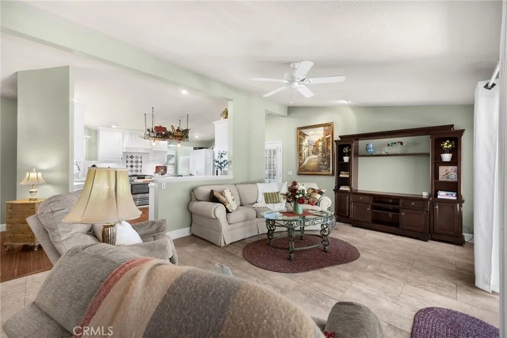 https://cdn.realtyfeed.com/cdn/127/307097298/90f7271277fbbab7e98ab4e5ceb08f27.webp