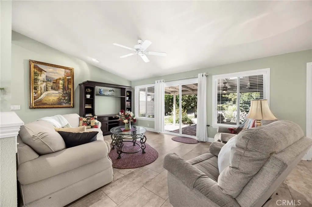 https://cdn.realtyfeed.com/cdn/127/307097298/9aaa6d2d01b1ef9dba2d56e827daac7a.webp