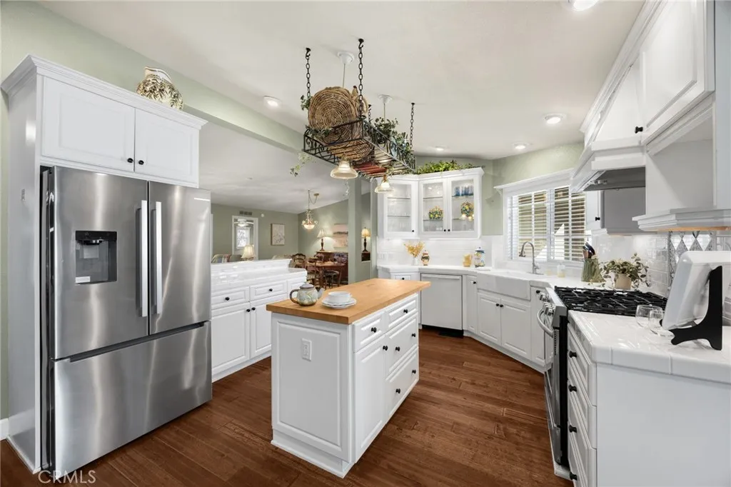 https://cdn.realtyfeed.com/cdn/127/307097298/c16eb5e62ca25b9bb3efa59c59598947.webp