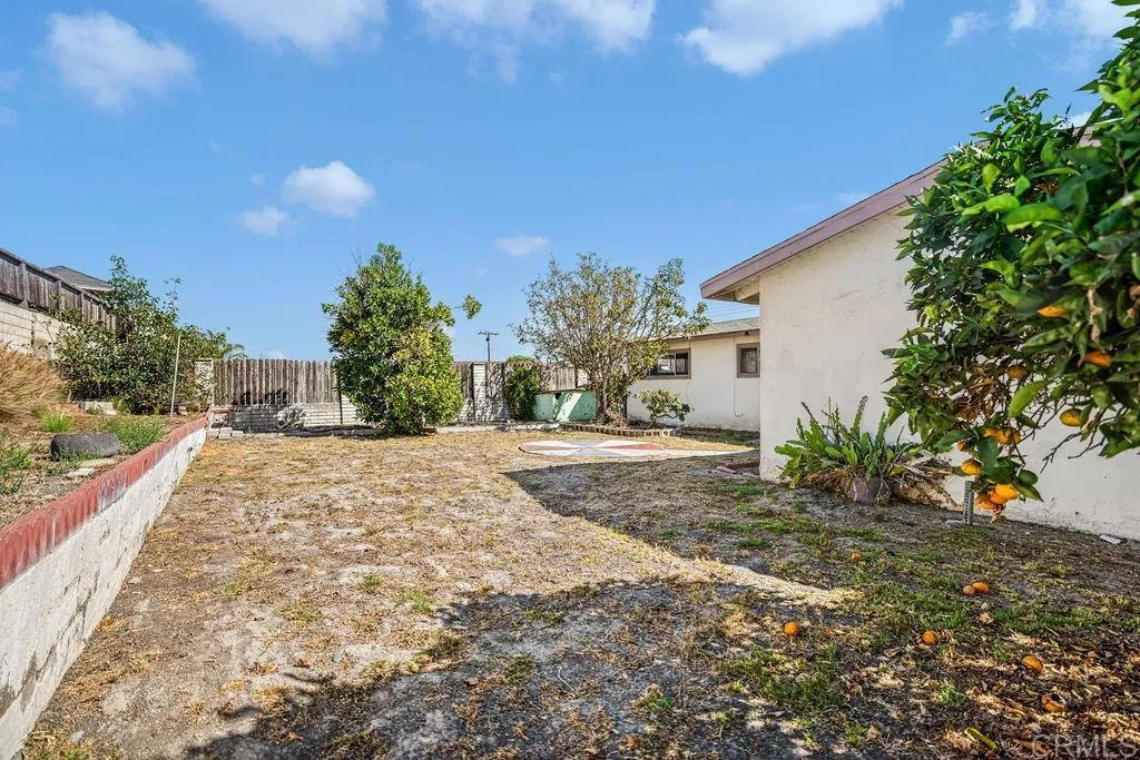 https://cdn.realtyfeed.com/cdn/127/307097338/83f23309004a4f59171dde649f838576.webp