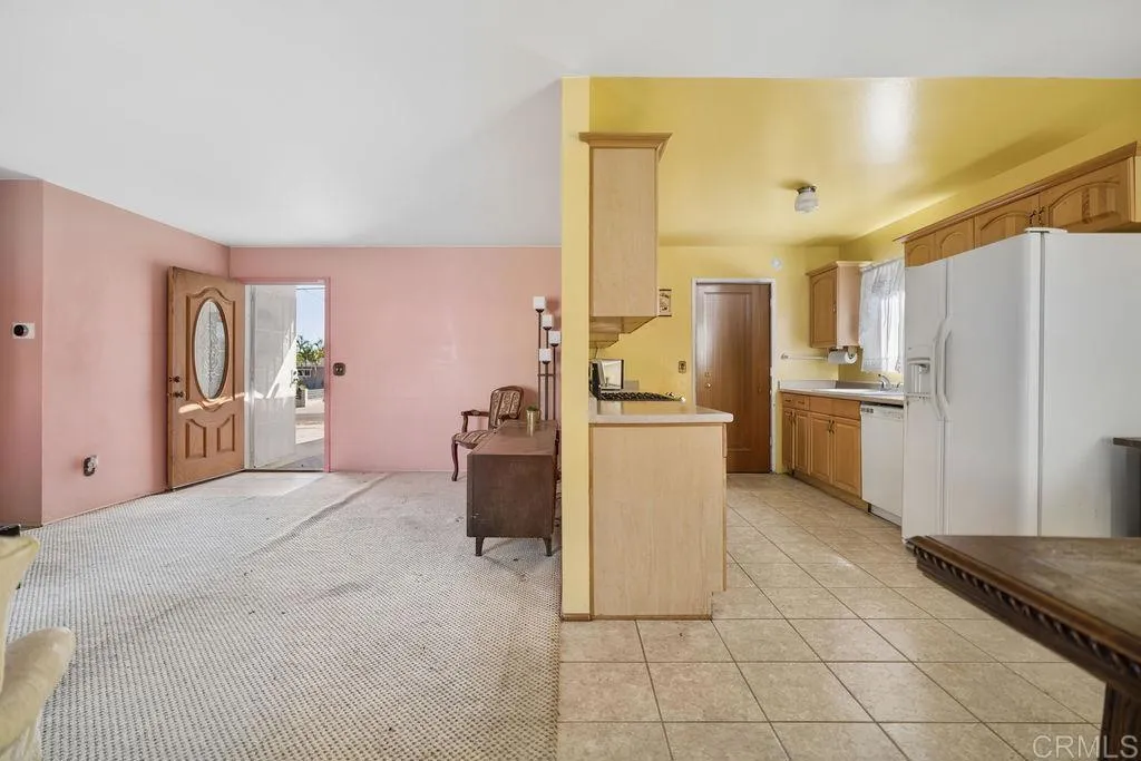 https://cdn.realtyfeed.com/cdn/127/307097338/93ec34e92bfb3d924454ede27b36873b.webp