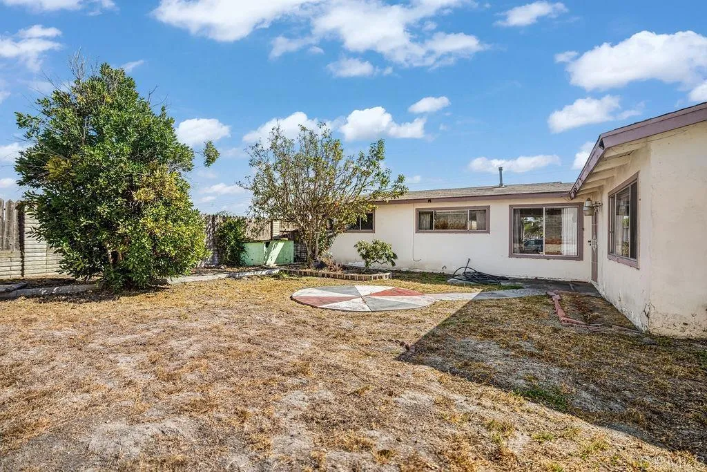 https://cdn.realtyfeed.com/cdn/127/307097338/a183515c0a6c9434e9e51bf926a92e21.webp