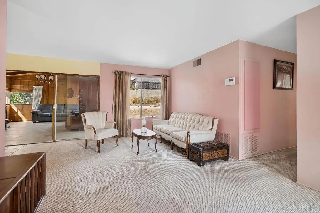 https://cdn.realtyfeed.com/cdn/127/307097338/a3bb93f4679f672c52a6f8861b790996.webp