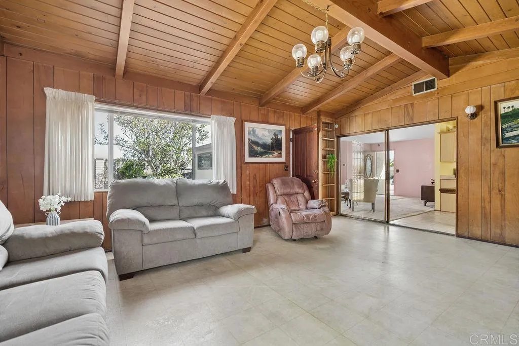 https://cdn.realtyfeed.com/cdn/127/307097338/c54334dc8fce459022a8e62588bb53e7.webp