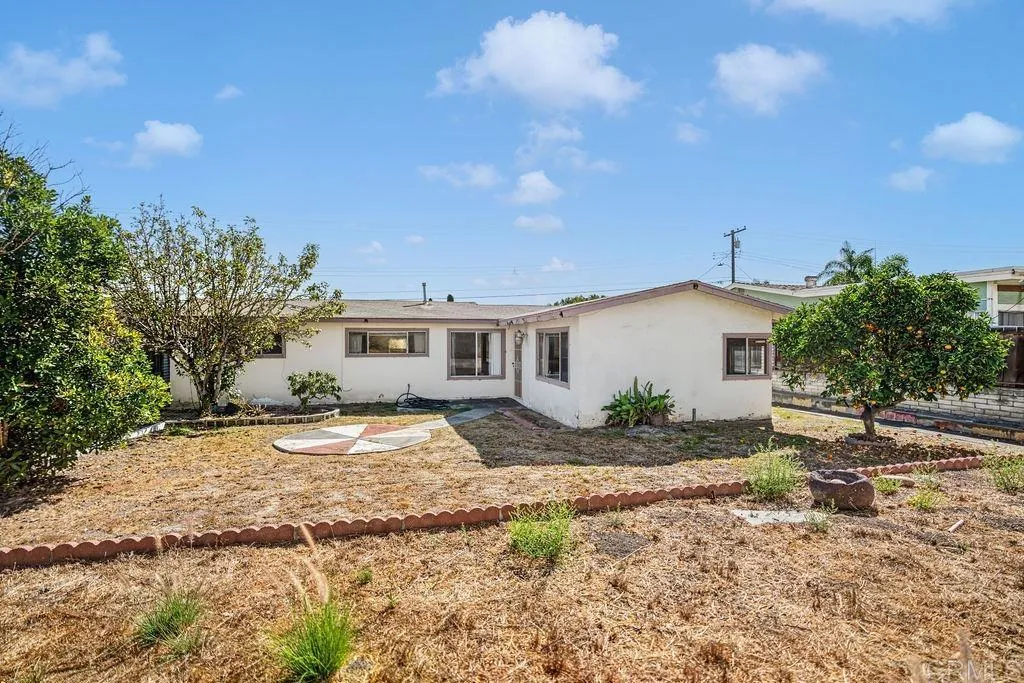 https://cdn.realtyfeed.com/cdn/127/307097338/ecc5785cbbd7554cd357f58eac510137.webp