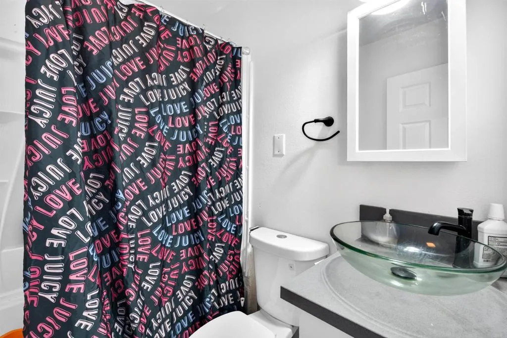 https://cdn.realtyfeed.com/cdn/127/307097475/4054769b8782f5cc359591a61bb3b450.webp