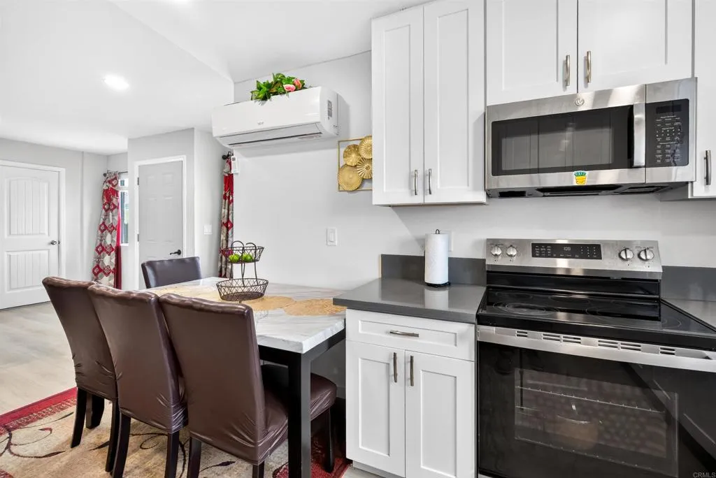 https://cdn.realtyfeed.com/cdn/127/307097475/4096586ac7bd06ae4ae92a269d38ee0c.webp